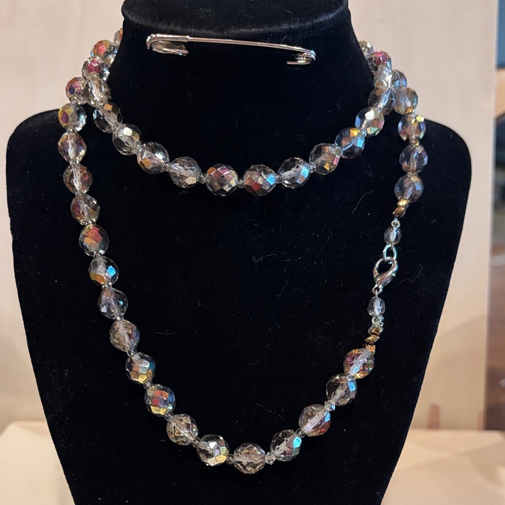 Dazzling Aurora Borealis Faceted Glass Bead Necklace. Size 30 inches long.
